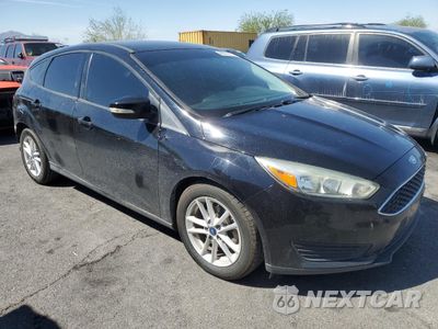 Czwarte zdjęcie samochodu z boku: 2017 FORD FOCUS SE VIN:1FADP3K26HL216724 - miniatura