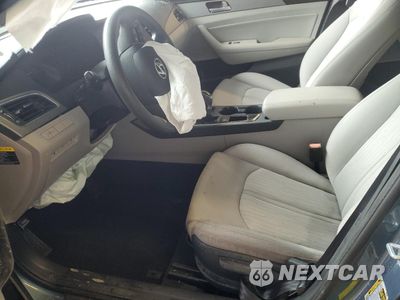 Zdjęcie 7 z 13 samochodu: 2016 HYUNDAI SONATA HYBRID VIN:KMHE24L10GA039540 - miniatura