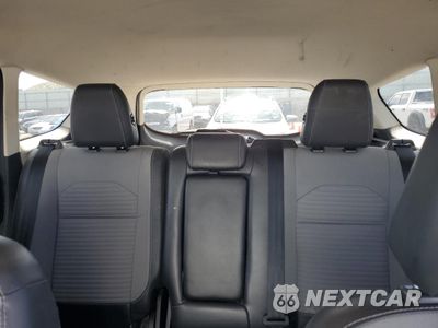 Zdjęcie 10 z 14 samochodu: 2019 FORD ESCAPE SE VIN:1FMCU9GD8KUA54457 - miniatura