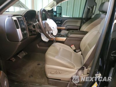 Zdjęcie 7 z 15 samochodu: 2018 CHEVROLET SILVERADO K1500 LTZ VIN:3GCUKSEJ4JG321741 - miniatura