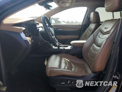 Zdjęcie 7 z 14 samochodu: 2018 CADILLAC XT5 PLATINUM VIN:1GYKNGRSXJZ157601 - miniatura