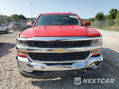 Piąte zdjęcie samochodu w środku: 2017 CHEVROLET SILVERADO K1500 LT VIN:3GCUKRECXHG257001 - miniatura