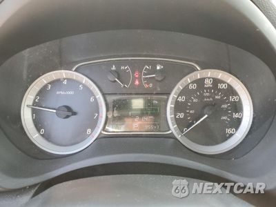 Zdjęcie 9 z 12 samochodu: 2014 NISSAN SENTRA S VIN:3N1AB7AP3EL662994 - miniatura