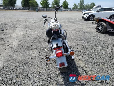 Czwarte zdjęcie samochodu z boku: 2004 HARLEY-DAVIDSON FLSTCI VIN:1HD1BWB154Y071272 - miniatura