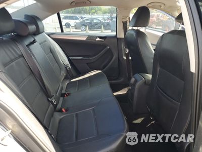 Zdjęcie 10 z 14 samochodu: 2017 VOLKSWAGEN JETTA SE VIN:3VWDB7AJ1HM248789 - miniatura
