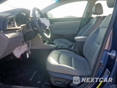 Zdjęcie 7 z 16 samochodu: 2020 HYUNDAI ELANTRA SEL VIN:5NPD84LFXLH610285 - miniatura