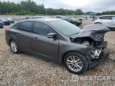 Czwarte zdjęcie samochodu z boku: 2016 FORD FOCUS SE VIN:1FADP3F26GL337892 - miniatura