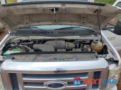 Zdjęcie 11 z 12 samochodu: 2013 FORD ECONOLINE E350 SUPER DUTY CUTAWAY VAN VIN:1FDWE3FL8DDA50671 - miniatura