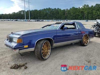 1988 OLDSMOBILE CUTLASS SUPREME CLASSIC 1G3GR11Y2JP304793 - główne zdjęcie licytacji z USA - miniatura
