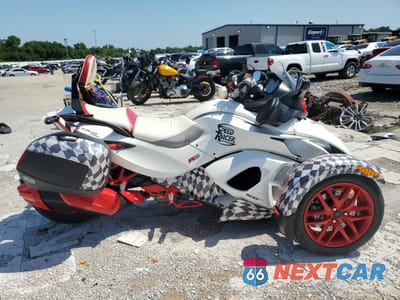 2014 CAN-AM SPYDER ROADSTER RS 2BXNABC12EV001447 - główne zdjęcie licytacji z USA - miniatura