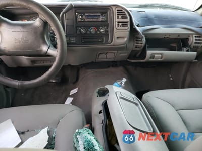 Zdjęcie 8 z 13 samochodu: 1996 GMC SUBURBAN K2500 VIN:1GKGK26J0TJ714332 - miniatura