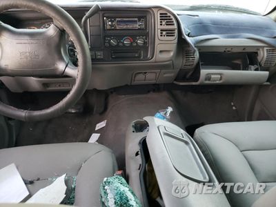 Zdjęcie 8 z 13 samochodu: 1996 GMC SUBURBAN K2500 VIN:1GKGK26J0TJ714332 - miniatura