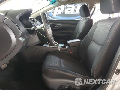 Zdjęcie 7 z 14 samochodu: 2016 NISSAN ALTIMA 2.5 VIN:1N4AL3AP3GC109446 - miniatura