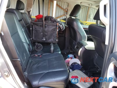 Zdjęcie 11 z 13 samochodu: 2016 LEXUS GX 460 VIN:JTJBM7FX5G5145037 - miniatura