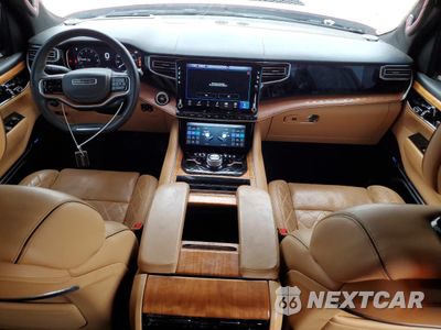 Zdjęcie 8 z 15 samochodu: 2022 JEEP GRAND WAGONEER SERIES III VIN:1C4SJVGJ5NS100916 - miniatura