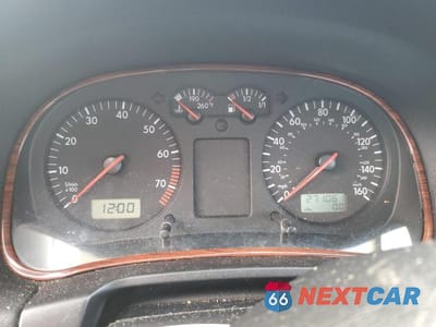 Zdjęcie 9 z 12 samochodu: 2003 VOLKSWAGEN JETTA GLS VIN:3VWSK69M43M048983 - miniatura