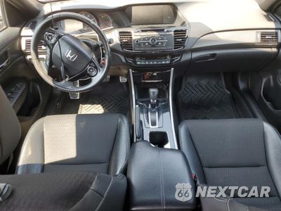 Zdjęcie 8 z 15 samochodu: 2017 HONDA ACCORD SPORT VIN:1HGCR2F58HA122419 - miniatura