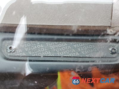 Zdjęcie 12 z 12 samochodu: 1986 TOYOTA 4RUNNER RN60 VIN:JT4RN62DXG0016244 - miniatura