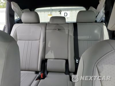 Zdjęcie 10 z 16 samochodu: 2023 VOLKSWAGEN TIGUAN SE R-LINE BLACK VIN:3VVCB7AXXPM011253 - miniatura