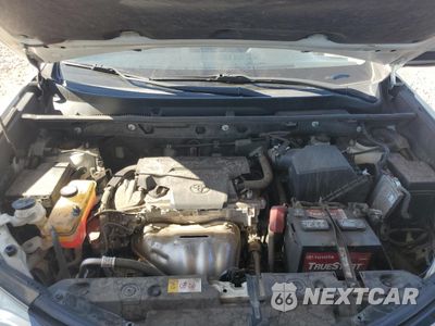 Zdjęcie 11 z 13 samochodu: 2017 TOYOTA RAV4 LE VIN:JTMZFREV7HJ141698 - miniatura