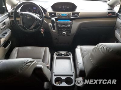 Zdjęcie 8 z 15 samochodu: 2013 HONDA ODYSSEY TOURING VIN:5FNRL5H94DB073684 - miniatura