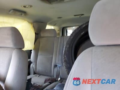 Zdjęcie 10 z 13 samochodu: 2008 GMC YUKON VIN:1GKFC13C28R103719 - miniatura