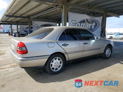 Trzecie zdjęcie samochodu z tyłu: 1997 MERCEDES-BENZ C 280 VIN:WDBHA28E8VF611344 - miniatura