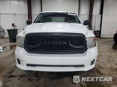 Piąte zdjęcie samochodu w środku: 2017 RAM 1500 ST VIN:3C6RR7KT8HG525416 - miniatura