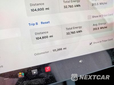 Zdjęcie 9 z 16 samochodu: 2023 TESLA MODEL Y VIN:7SAYGDEF1PF666723 - miniatura