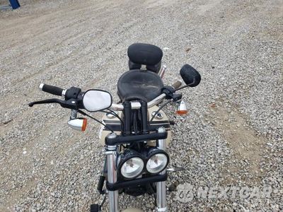 Piąte zdjęcie samochodu w środku: 2017 HARLEY-DAVIDSON FXDF DYNA FAT BOB VIN:1HD1GYM10HC312037 - miniatura