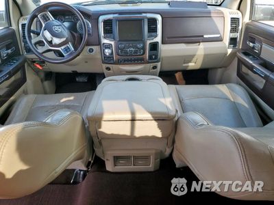 Zdjęcie 8 z 12 samochodu: 2015 RAM 1500 LARAMIE VIN:1C6RR7NM3FS577126 - miniatura
