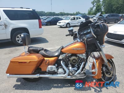 2014 HARLEY-DAVIDSON FLHX STREET GLIDE 1HD1KBM18EB673013 - główne zdjęcie licytacji z USA - miniatura