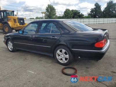 Drugie zdjęcie samochodu z przodu: 1997 MERCEDES-BENZ E 420 VIN:WDBJF72F2VA595771 - miniatura