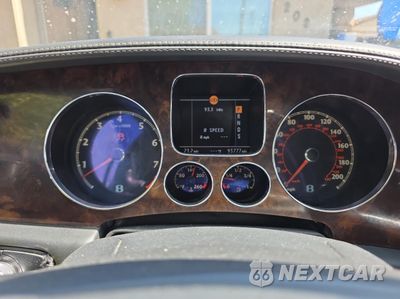 Zdjęcie 8 z 11 samochodu: 2007 BENTLEY CONTINENTAL FLYING SPUR VIN:SCBBR93W27C046511 - miniatura