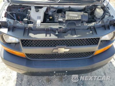 Zdjęcie 12 z 14 samochodu: 2017 CHEVROLET EXPRESS G2500 VIN:1GCWGAFF9H1309110 - miniatura