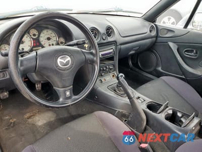 Zdjęcie 8 z 12 samochodu: 2001 MAZDA MX-5 MIATA BASE VIN:JM1NB353510213029 - miniatura