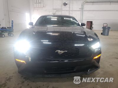 Piąte zdjęcie samochodu w środku: 2019 FORD MUSTANG VIN:1FA6P8TH6K5191845 - miniatura