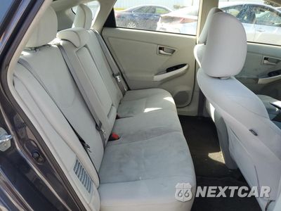 Zdjęcie 10 z 12 samochodu: 2013 TOYOTA PRIUS VIN:JTDKN3DU4D1680347 - miniatura