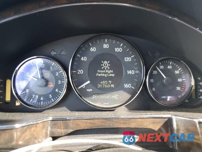Zdjęcie 9 z 12 samochodu: 2008 MERCEDES-BENZ CLS 550 VIN:WDDDJ72X28A128981 - miniatura