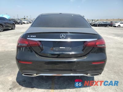 Zdjęcie 6 z 13 samochodu: 2022 MERCEDES-BENZ E 350 VIN:W1KZF8DB2NB095808 - miniatura