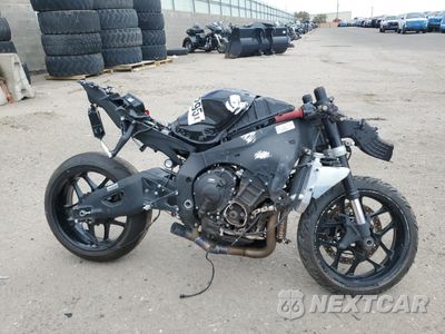 2021 YAMAHA YZFR1 JYARN66E6MA001244 - główne zdjęcie licytacji z USA - miniatura