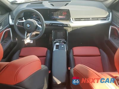 Zdjęcie 8 z 12 samochodu: 2025 BMW X1 XDRIVE28I VIN:WBX73EF04S5138398 - miniatura