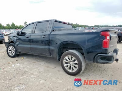 Drugie zdjęcie samochodu z przodu: 2021 CHEVROLET SILVERADO K1500 CUSTOM VIN:3GCPYBEK7MG211744 - miniatura