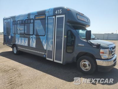 Czwarte zdjęcie samochodu z boku: 2022 FORD ECONOLINE E450 SUPER DUTY CUTAWAY VAN VIN:1FDFE4FN1NDC37758 - miniatura