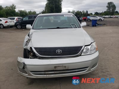 Piąte zdjęcie samochodu w środku: 2000 TOYOTA AVALON XL VIN:4T1BF28B7YU020089 - miniatura