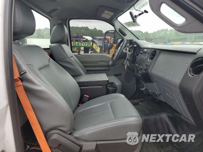 Zdjęcie 10 z 12 samochodu: 2015 FORD F450 SUPER DUTY VIN:1FDUF4HY5FEA42673 - miniatura