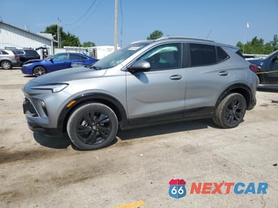 2024 BUICK ENCORE GX SPORT TOURING KL4AMDSLXRB082970 - główne zdjęcie licytacji z USA - miniatura