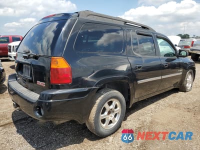 Trzecie zdjęcie samochodu z tyłu: 2006 GMC ENVOY XL VIN:1GKET16S166166999 - miniatura