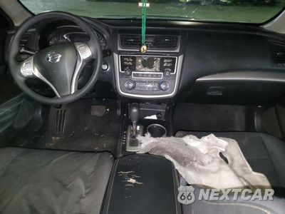 Zdjęcie 8 z 12 samochodu: 2018 NISSAN ALTIMA 2.5 VIN:1N4AL3AP1JC149399 - miniatura