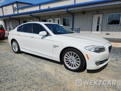 Czwarte zdjęcie samochodu z boku: 2011 BMW 535 XI VIN:WBAFU7C5XBC771207 - miniatura